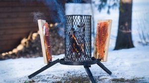 Mustang Kalanloimutuslaite Pihanuotio Flammlachs-Grill